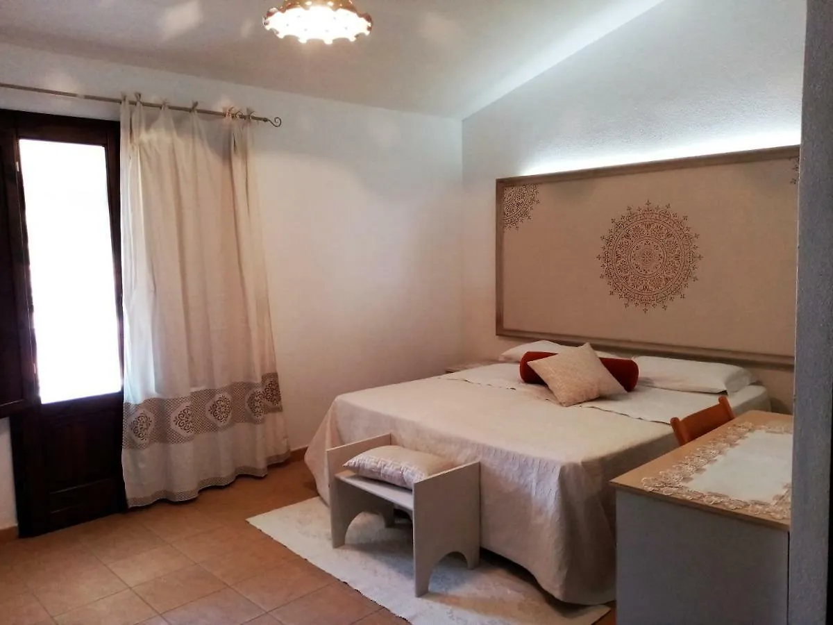 Hotel Su Pranu Onifai Pensión